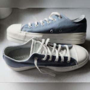 Converse Chuck Taylor All Star Lift Women's Size 9.5